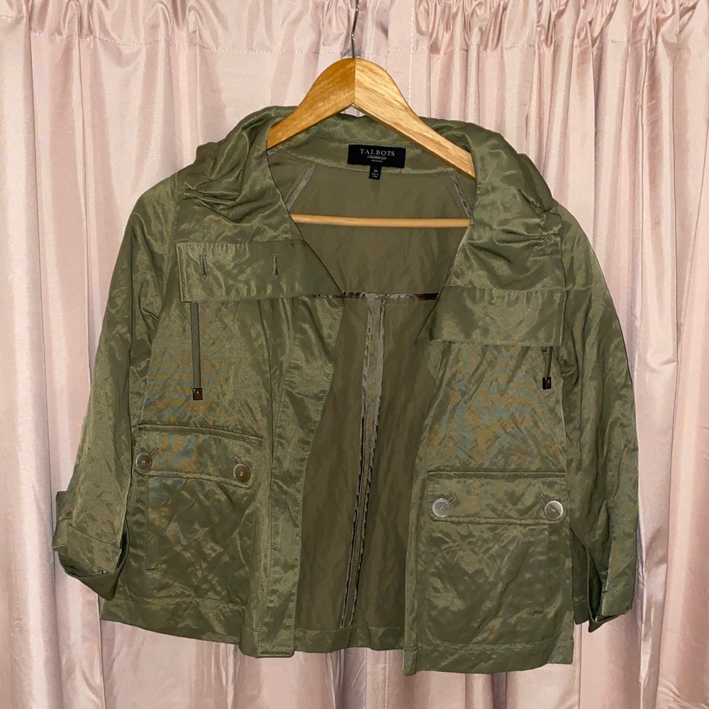 SIZE 2P TALBOTS WATER REPELLENT JACKET
